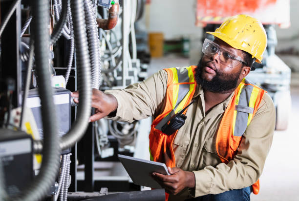 Best Affordable Emergency Electrician  in North Royalton, OH
